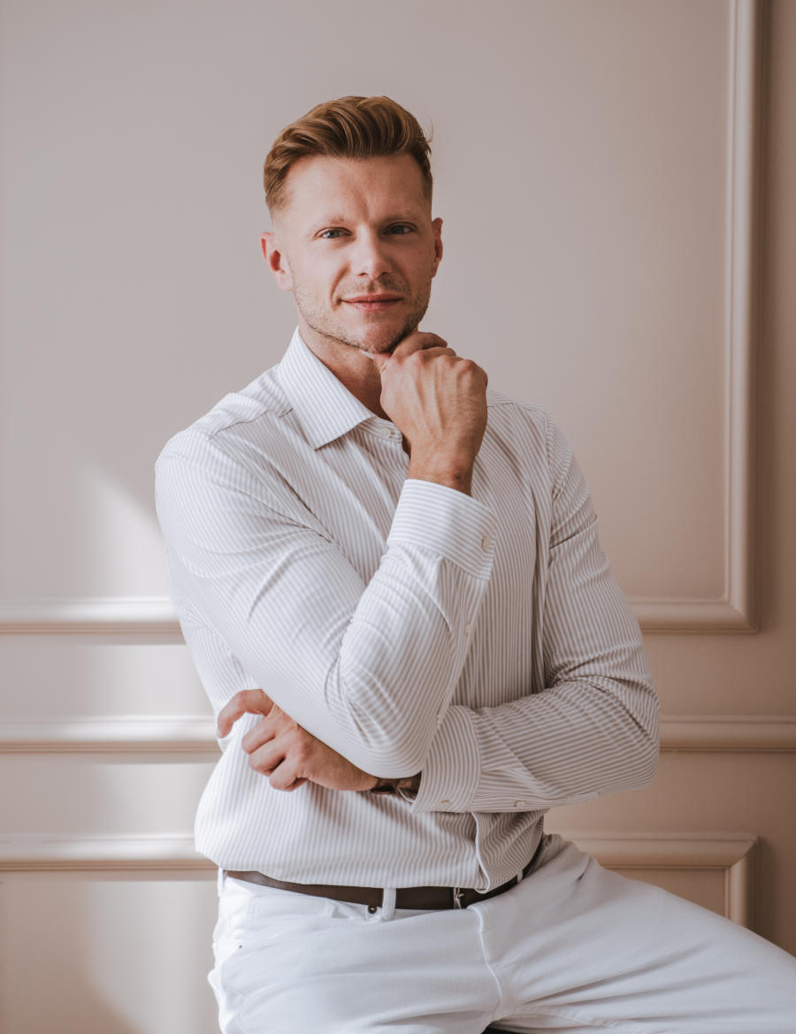 Mateusz Bąkowski - fizjoterapeuta, osteopata